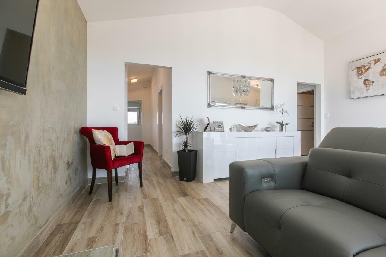 Sea Sparkle Luxury Apartment Сплит Екстериор снимка